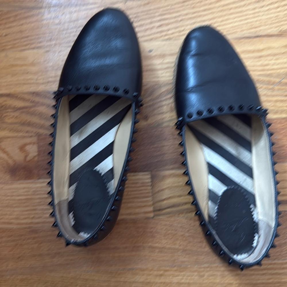 christian louboutin ladies espadrilles, size 9 -9.5 , worn , red sole was fixed